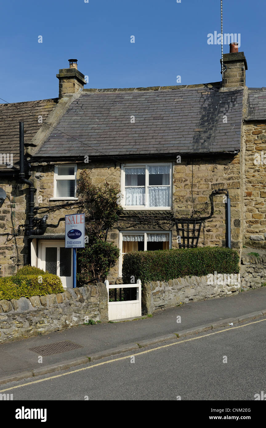 Uk cottage for sale hires stock photography and images Alamy