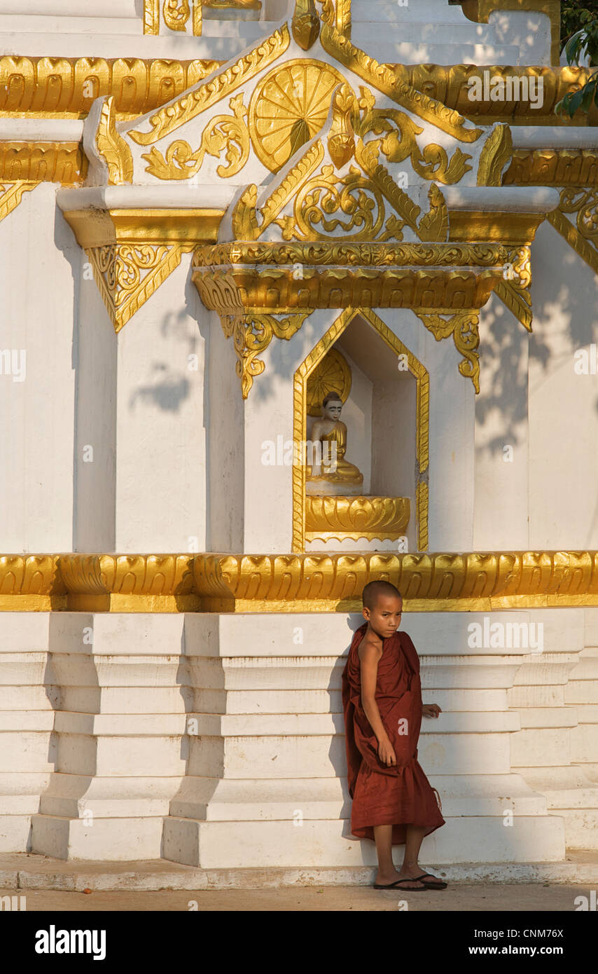 Novice monks at monastery, Kalaw, Burma Stock Photo