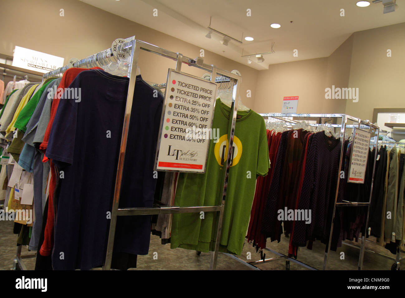 Display case rack hires stock photography and images Alamy