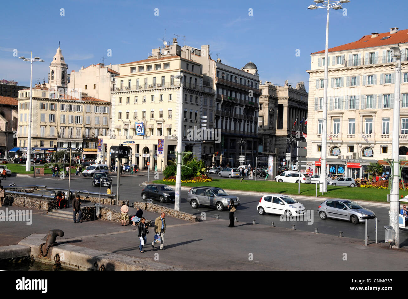 Quai du port in the vieux port (old) port, Marseille in France Stock Photo  - Alamy