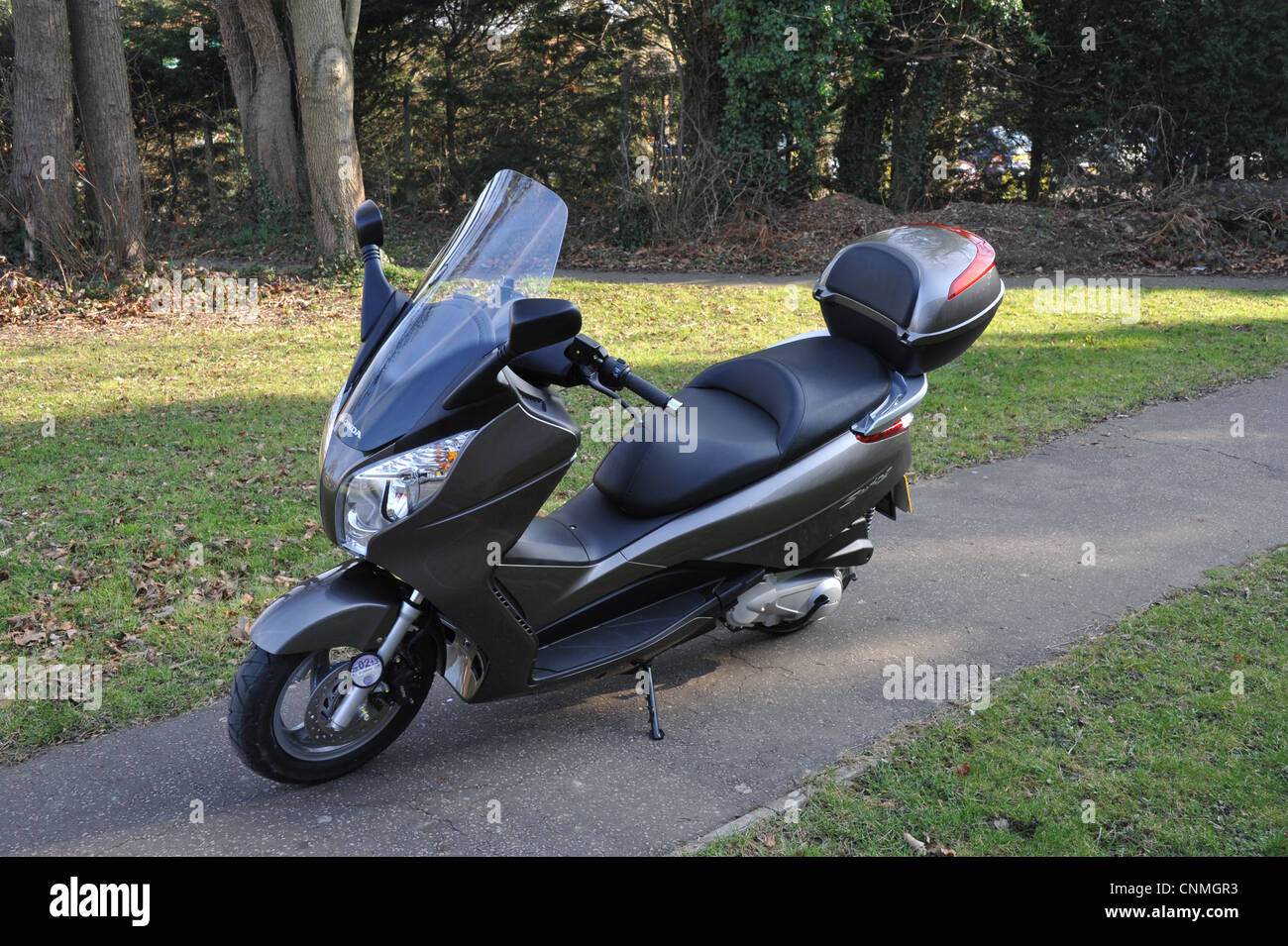 Honda S-Wing 125 Scooter Stock Photo - Alamy