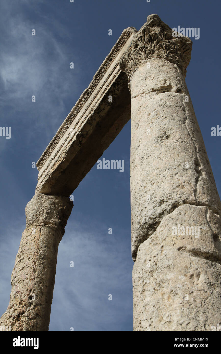 Architectural detail (portico) of the Temple of Hercules (front side) on the Citadel Hill in Amman, Jordan. Stock Photo