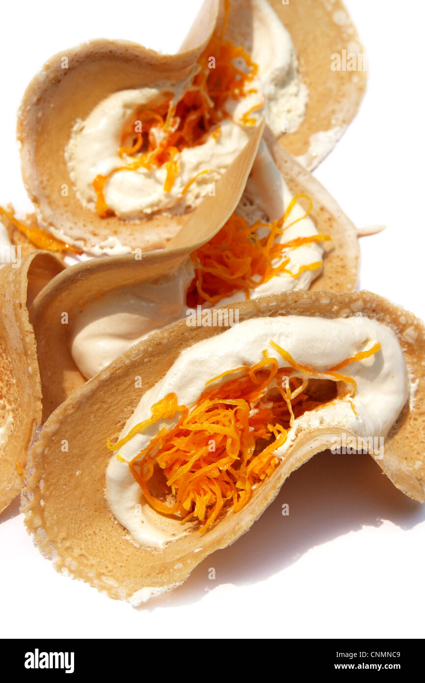 Thai dessert , Khanom Buang , (Thai Crispy Pancakes Stock Photo Alamy