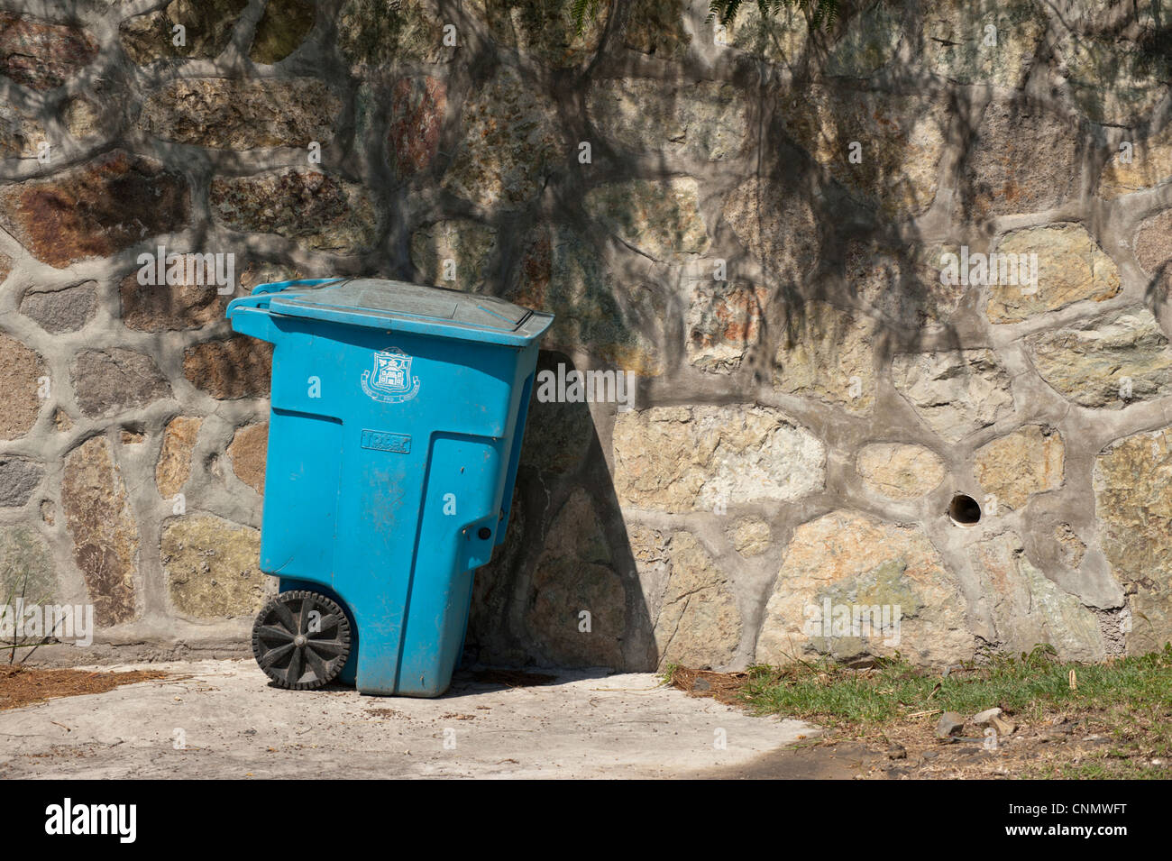 Blue wheelie bin hi-res stock photography and images - Alamy