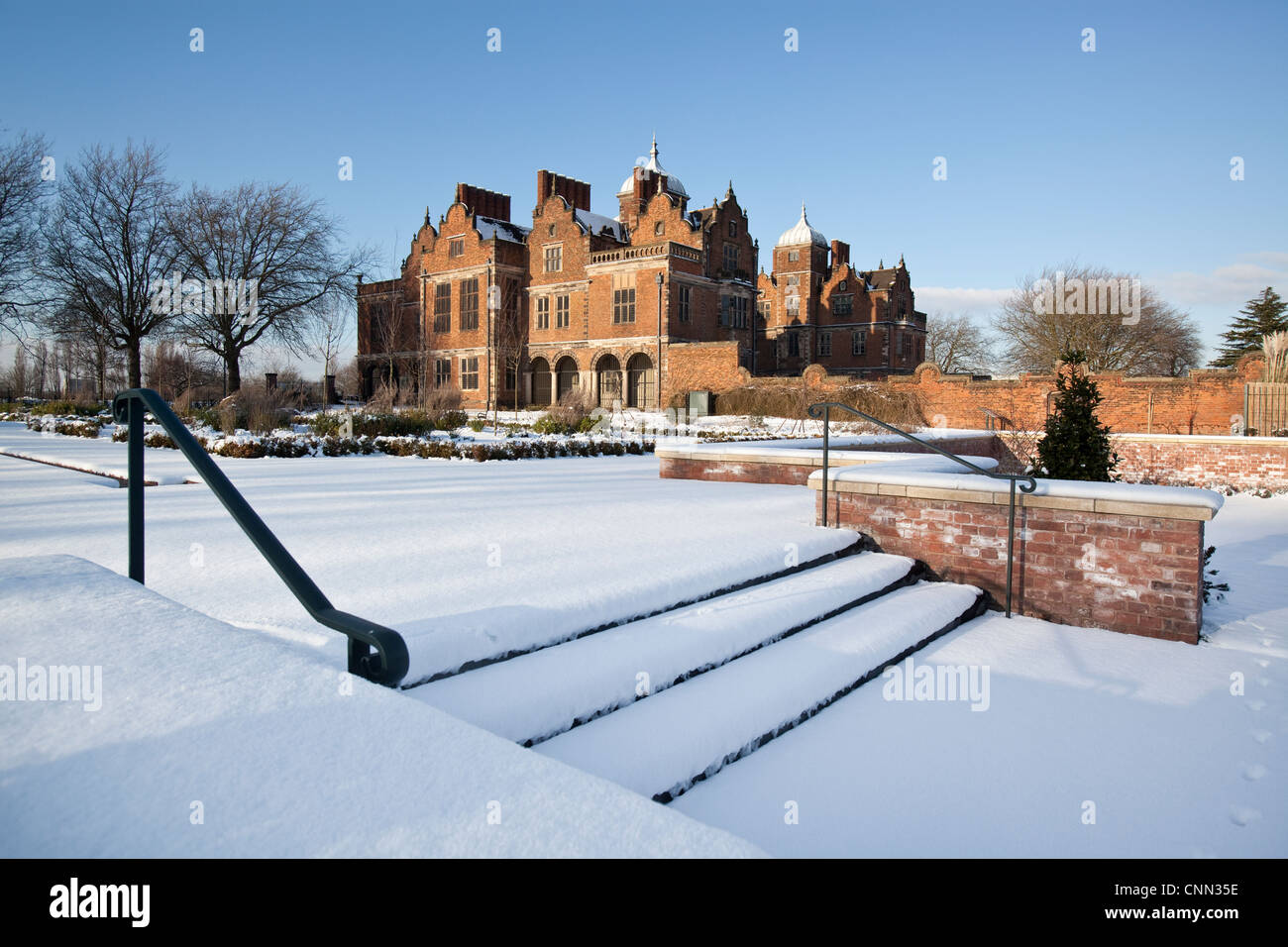 Aston snow hi-res stock photography and images - Alamy