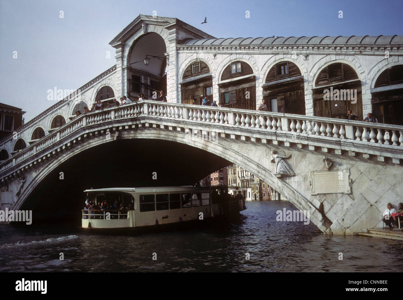 Rialto Bridge across Grand Canal, Venice Italy Stock Photo - Alamy