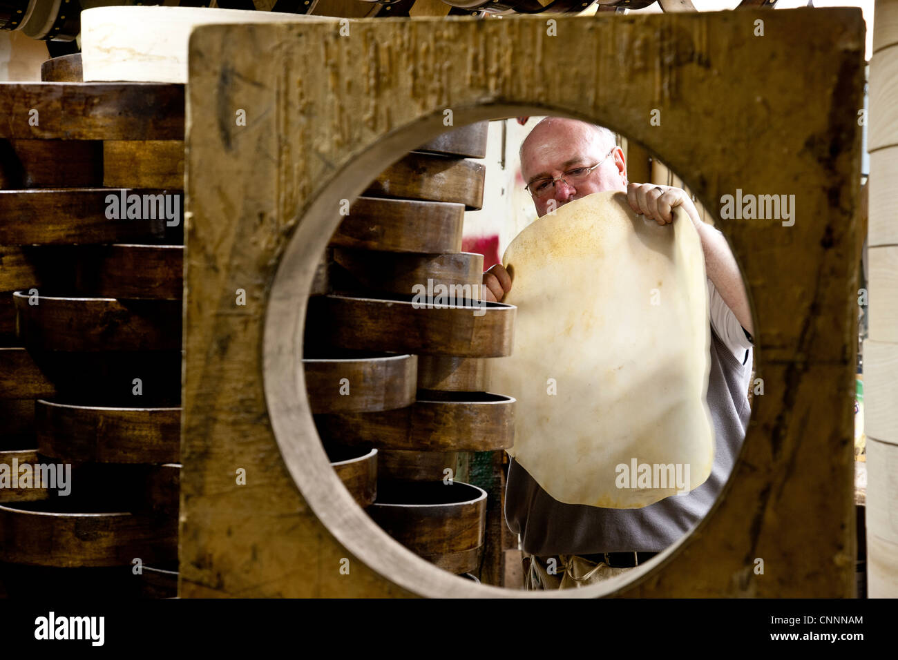 Malachy Kearns Bodhrán maker Roundstone Ireland Stock Photo Alamy