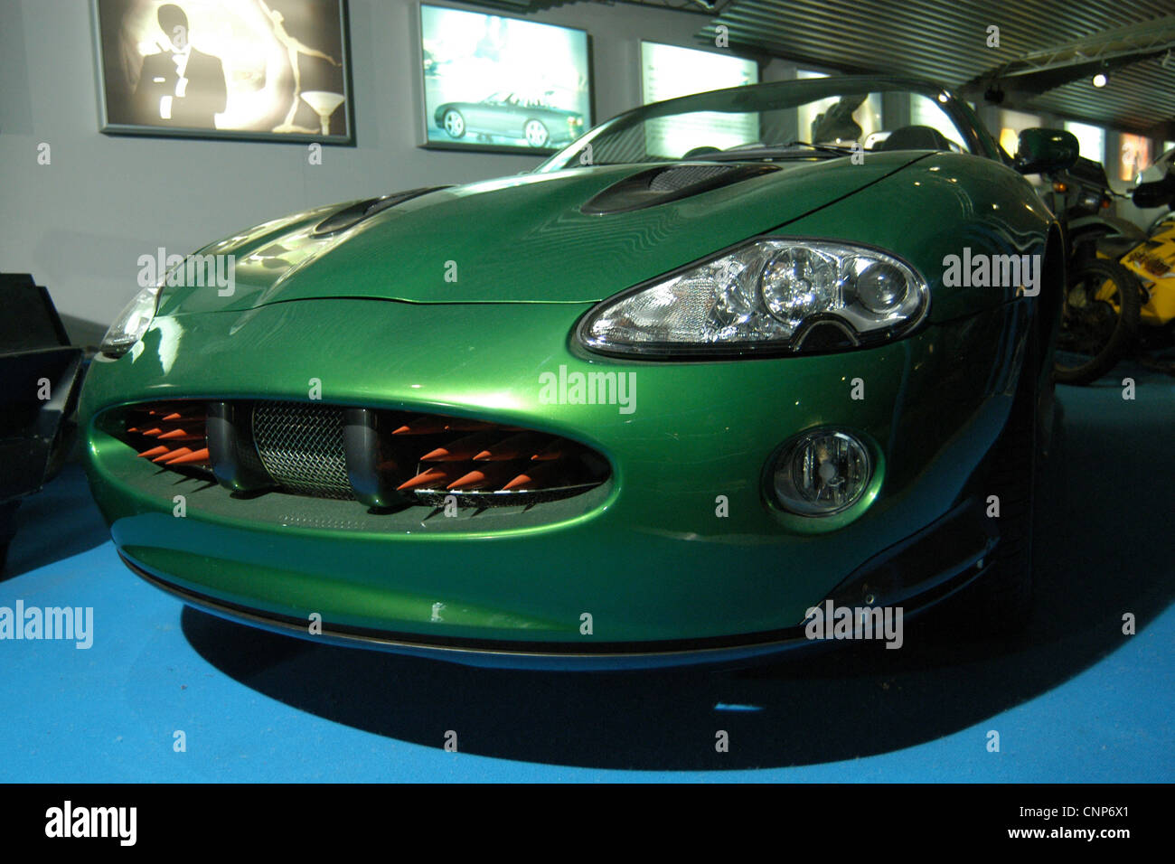 Jaguar XKR Roadster used by James Bond in the film Die Another Day ...