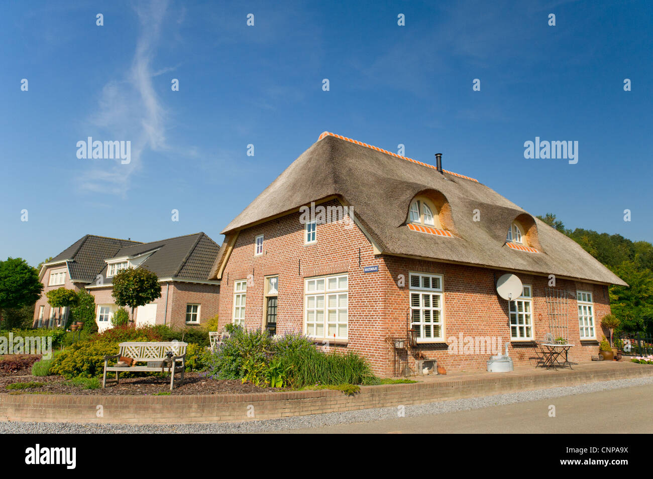 Typical dutch farmhouse hires stock photography and images Alamy