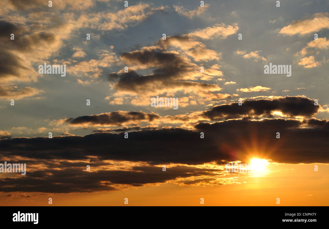 Beautiful sunset sun ray hi-res stock photography and images - Alamy