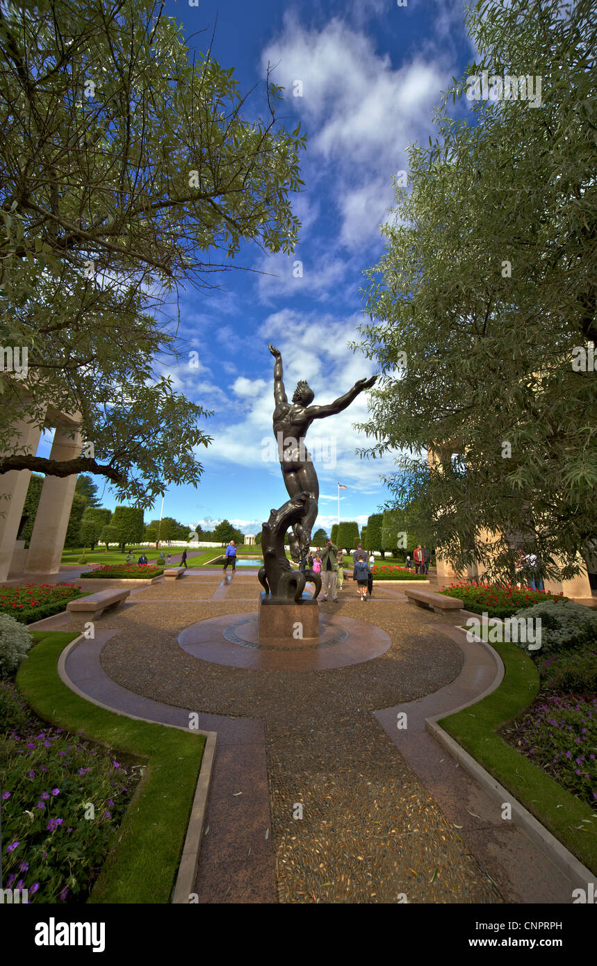 [Normandy American Cemetery and Memorial] statue Stock Photo Alamy