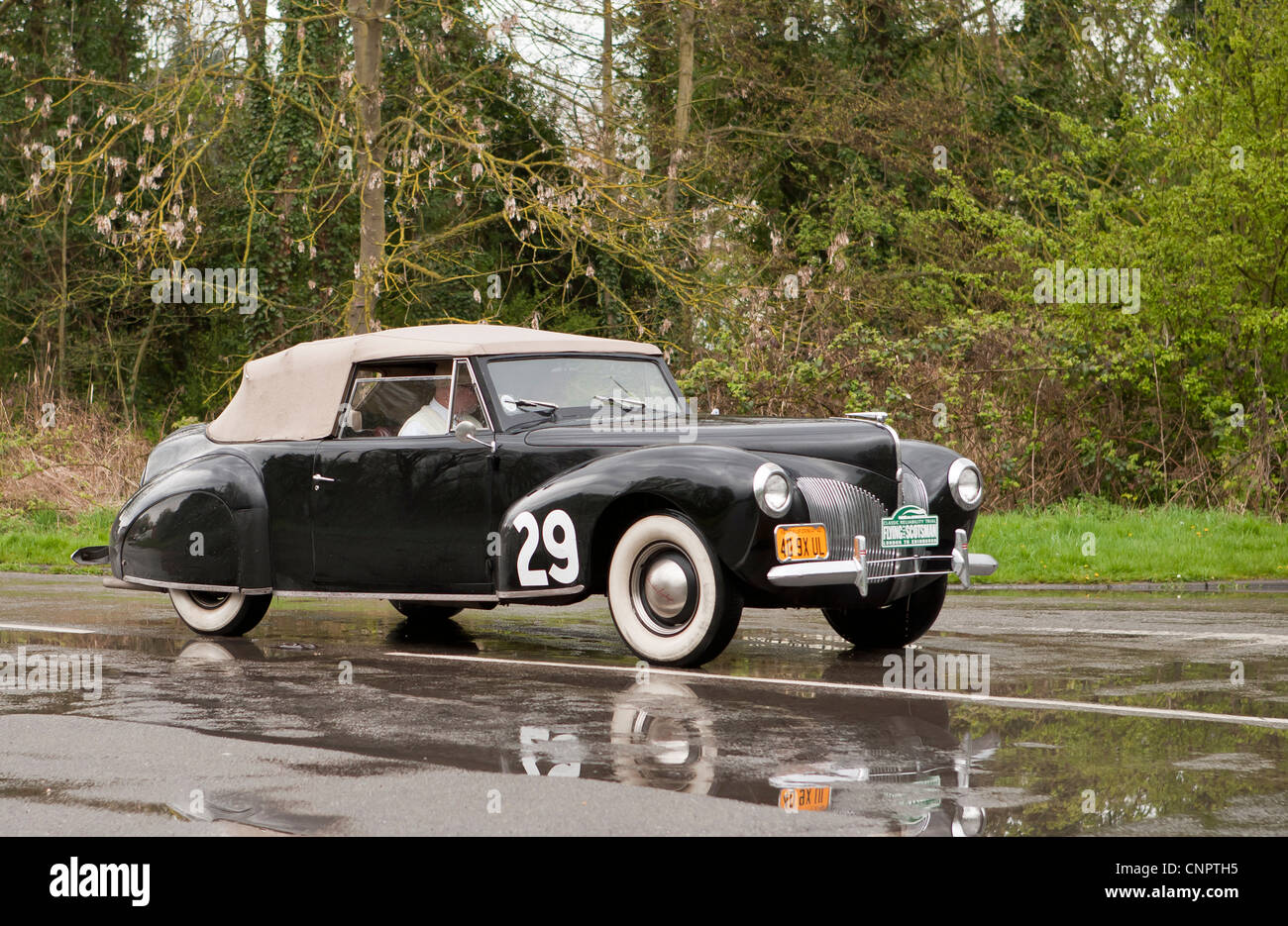 1940 Lincoln: Special Or Custom? | Barn Finds, image size:1300x935