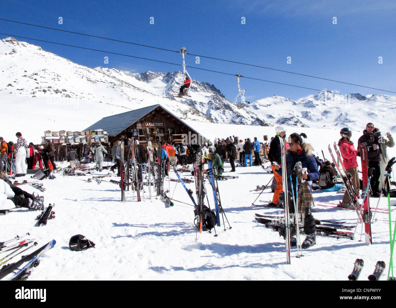 Skiers taking a break at La Folie Douce cafe, Val Thorens, Les Portes du Soleil, French Alps, France Europe Stock Photo