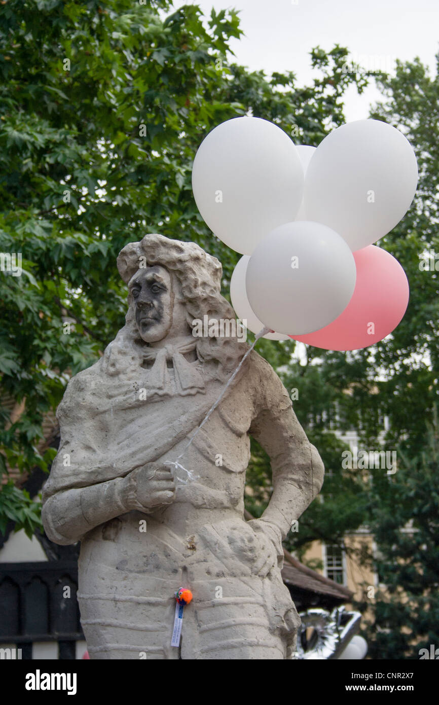 Statue in London Stock Photo Alamy