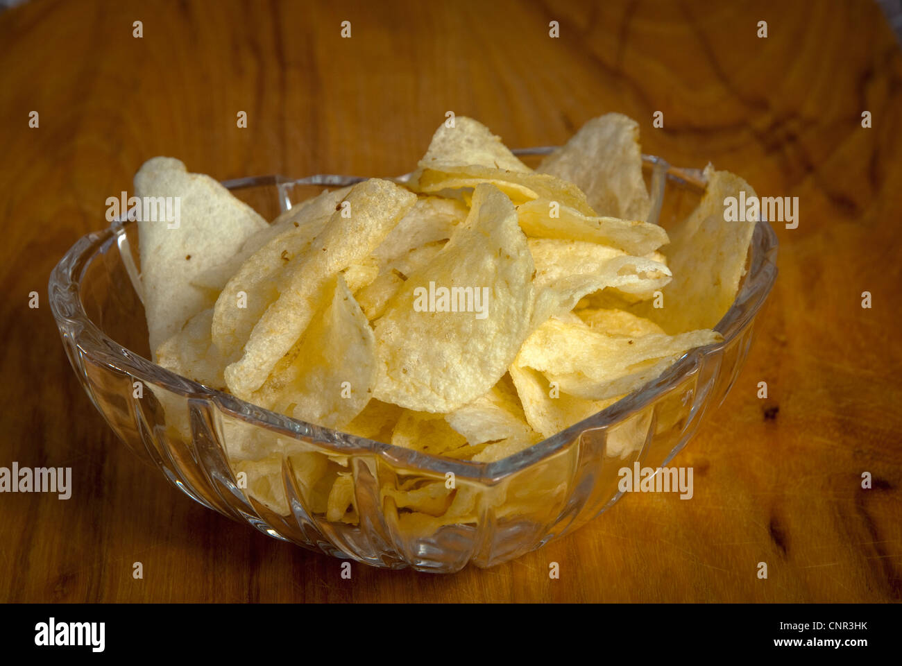 Ready to serve a bowl of potato chips Stock Photo Alamy