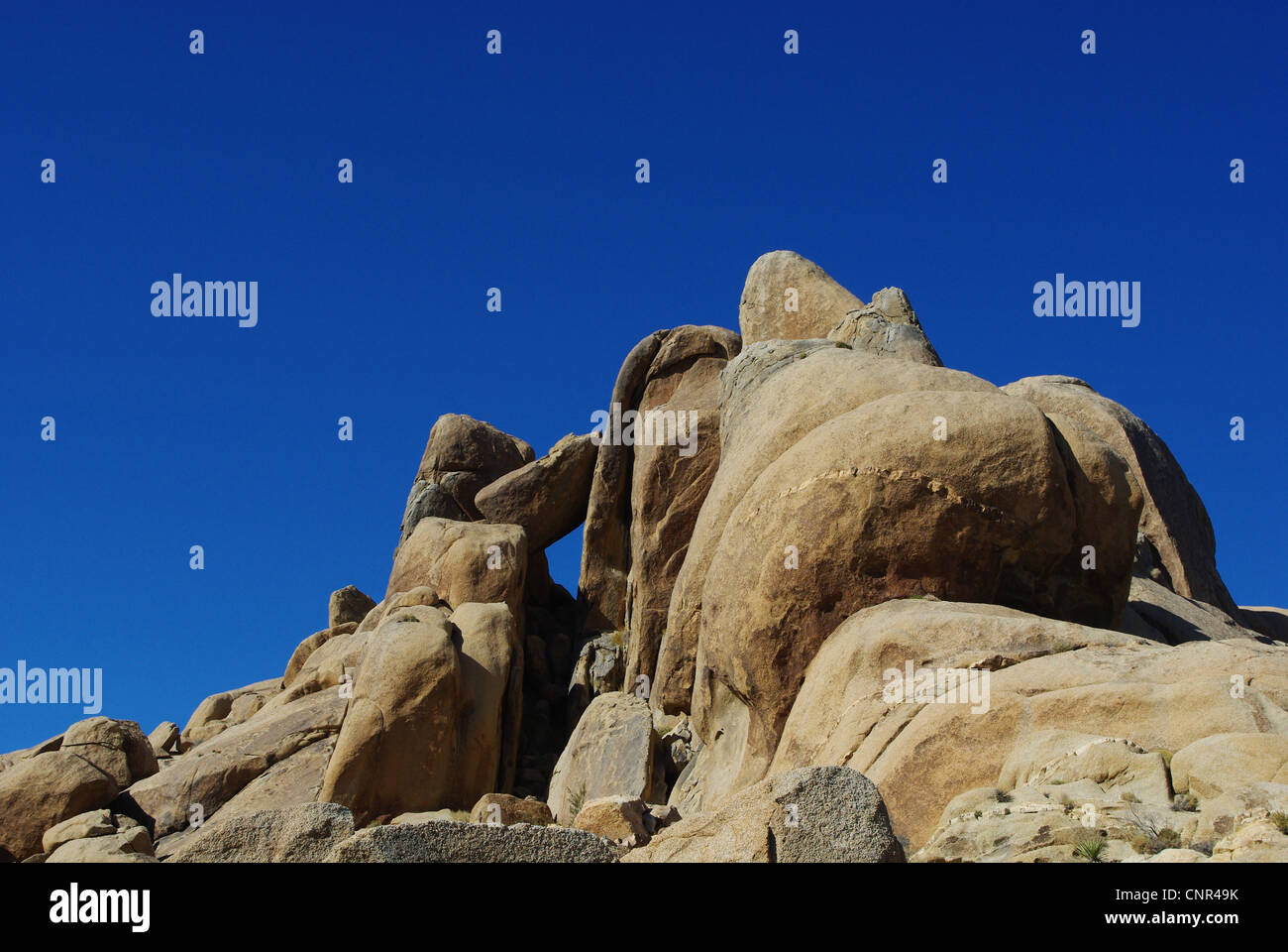 Bizarre rock formation, Alabama Hills, California Stock Photo - Alamy