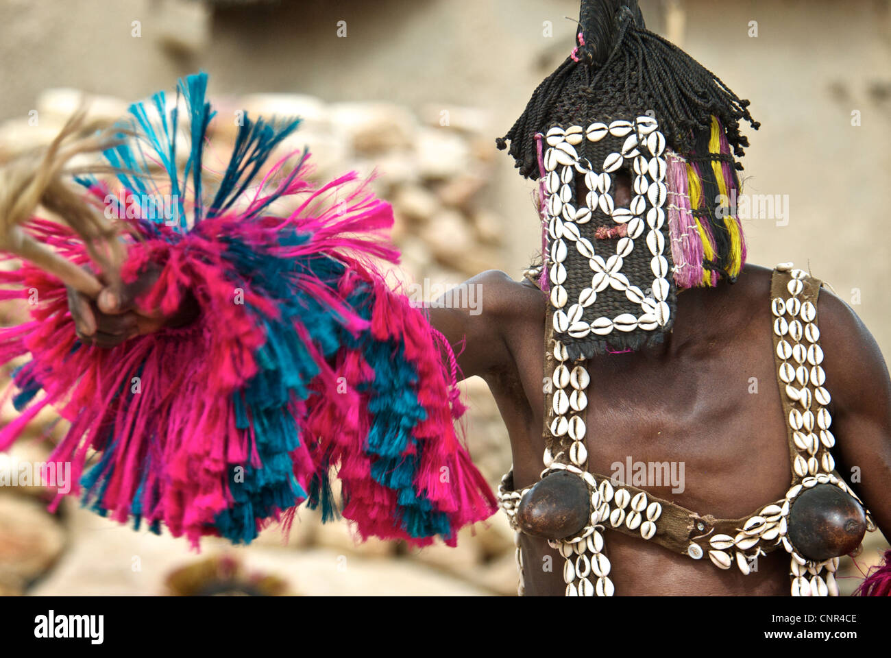 Masked Dance Africa High Resolution Stock Photography and Images - Alamy