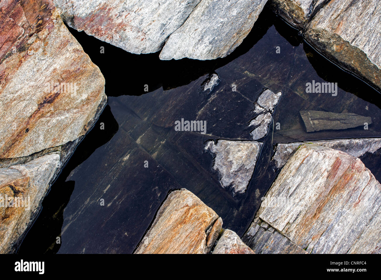 granite rock on the beach of Maine coast near in South Portland Stock ...