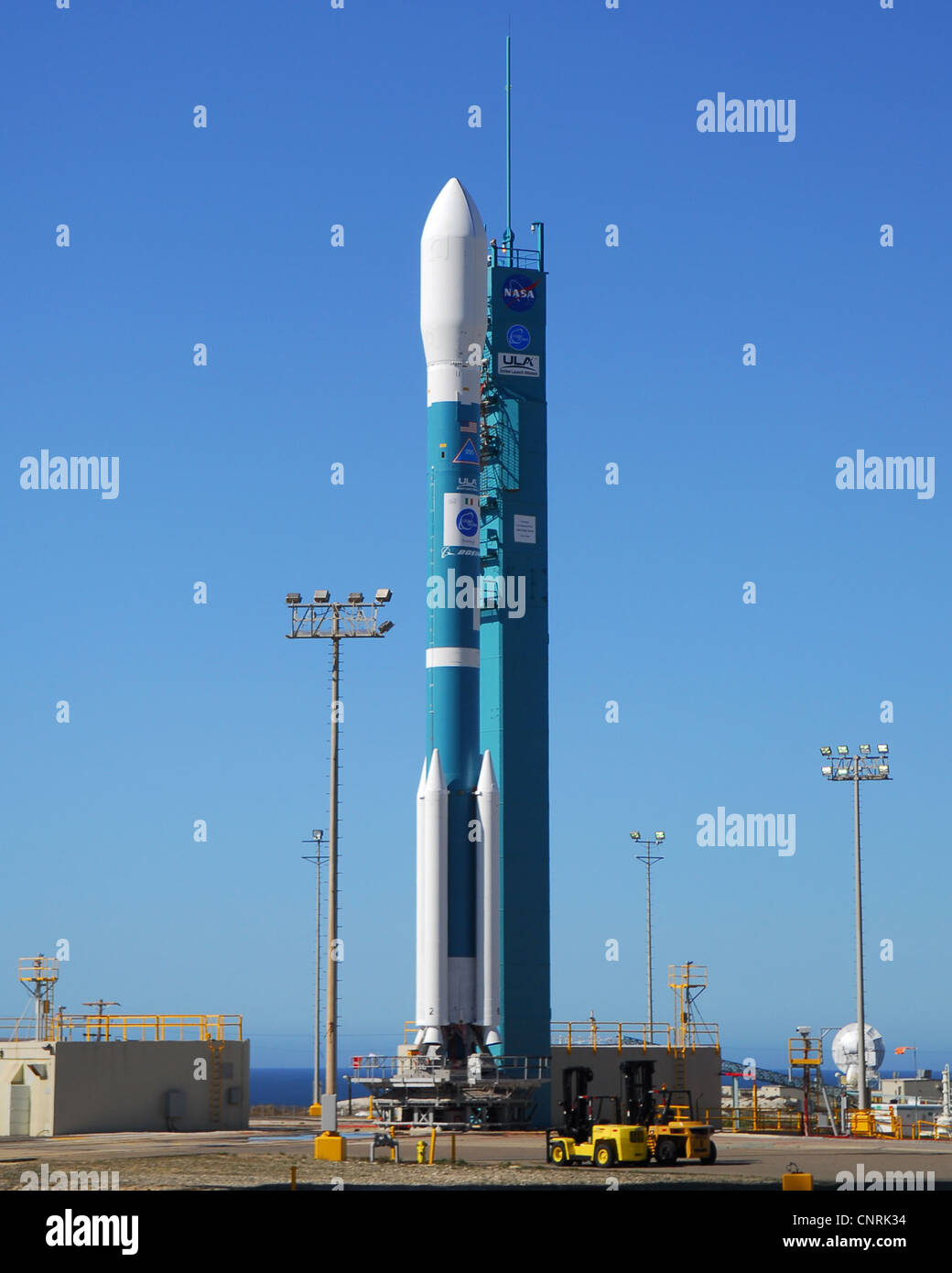 Delta II 7420 carrying COSMO-4 satellite, launched on November 6, 2010. Stock Photo