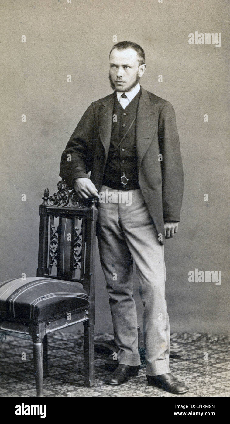 Early 1900s Fashion Men