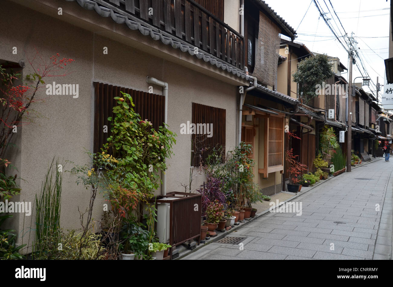 View of street in Geisha district in Gion, Kyoto, Japan Stock Photo