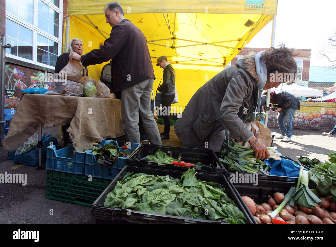 Queen's Park Farmers' Market Stock Photo Alamy