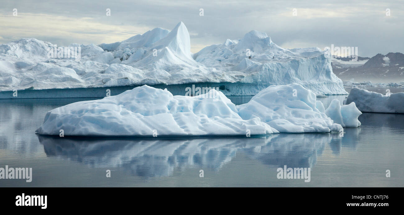 icebergs at Sermilik Fjord, Greenland, Ammassalik, East Greenland, Tiniteqilaq Stock Photo
