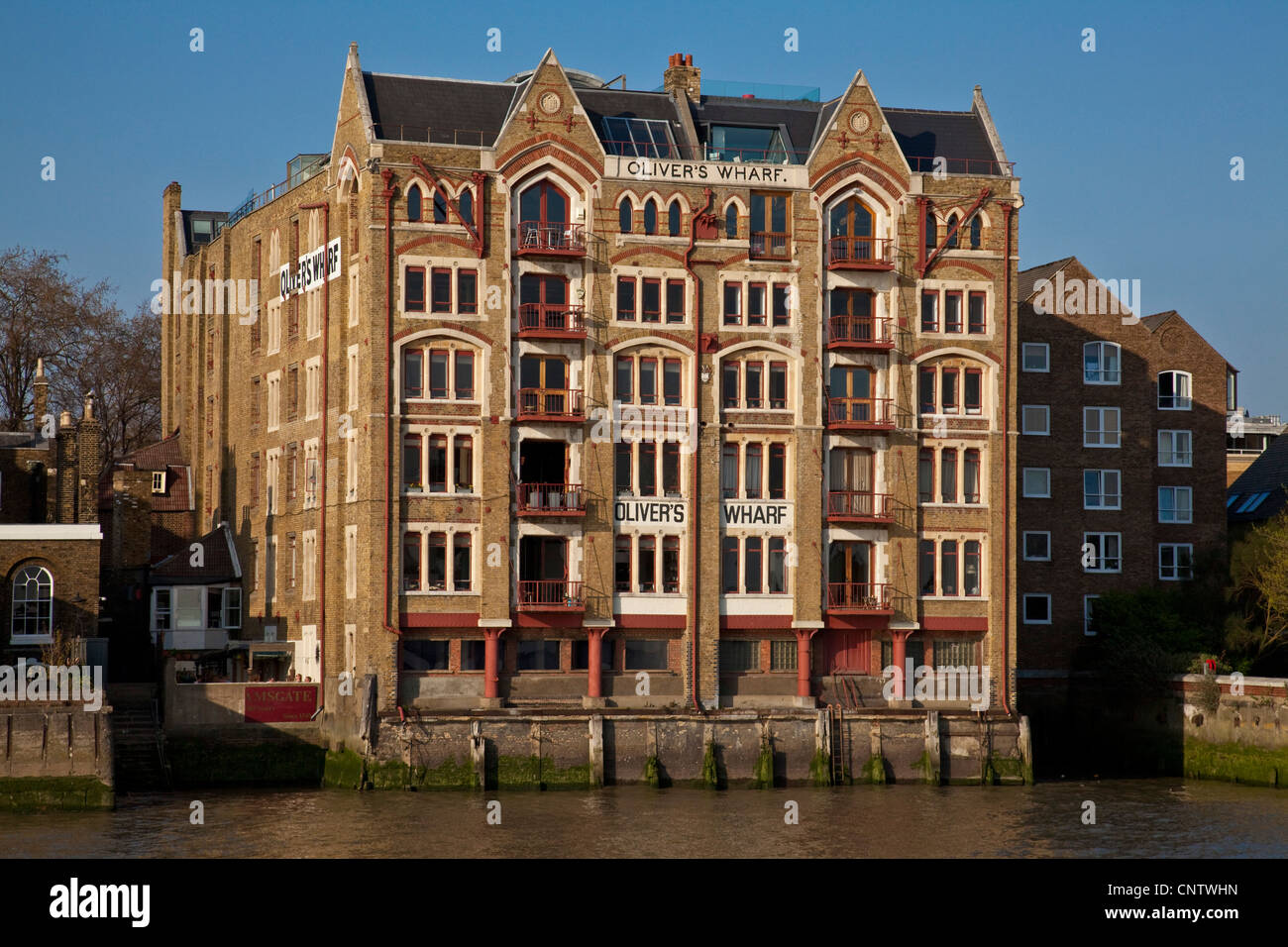 Realty conversion converted river thames hires stock photography and images Alamy
