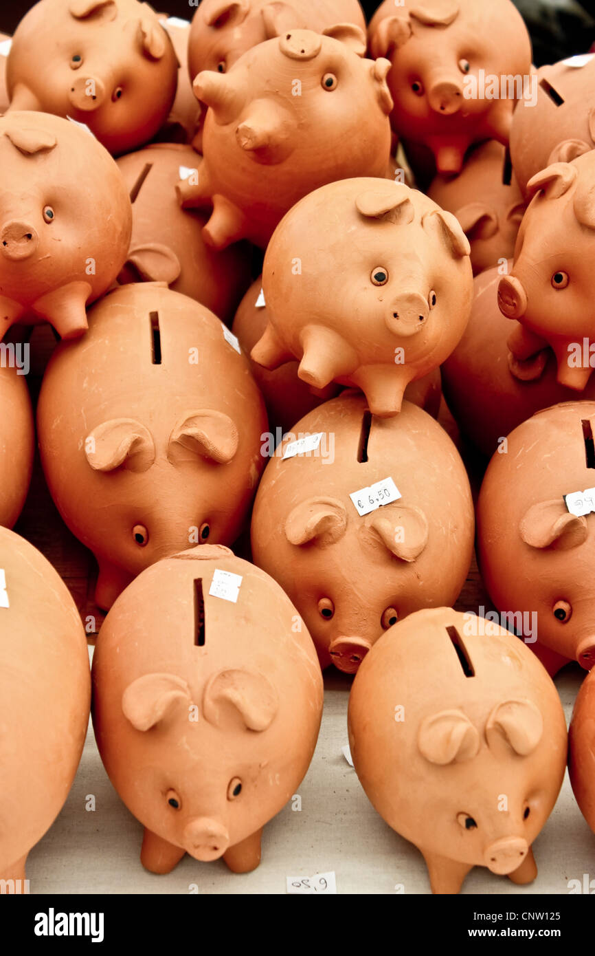 ceramic piggy banks on a market Stock Photo Alamy