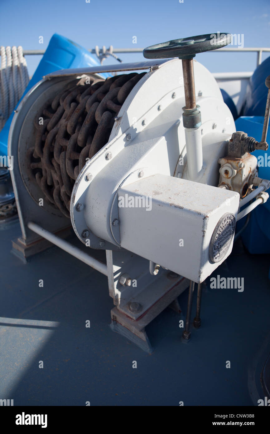 Ship anchor chain winch hires stock photography and images Alamy