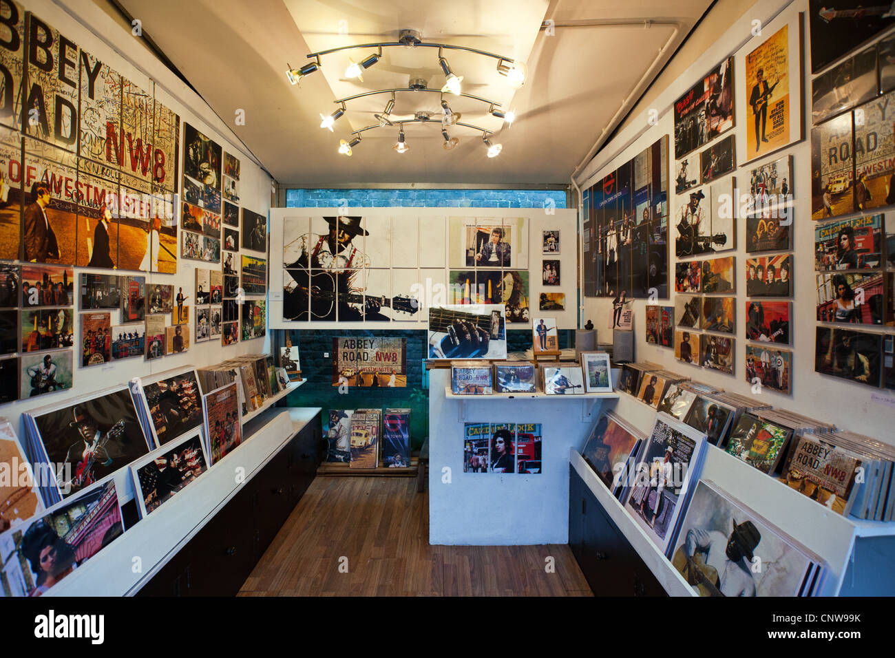 Europe England London, music shop in Camden town Stock Photo Alamy