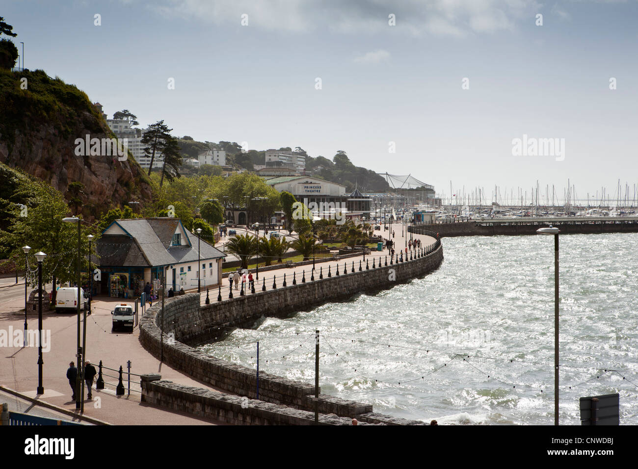 UK, England, Devon, Torquay, Torbay Road, along the seafront at