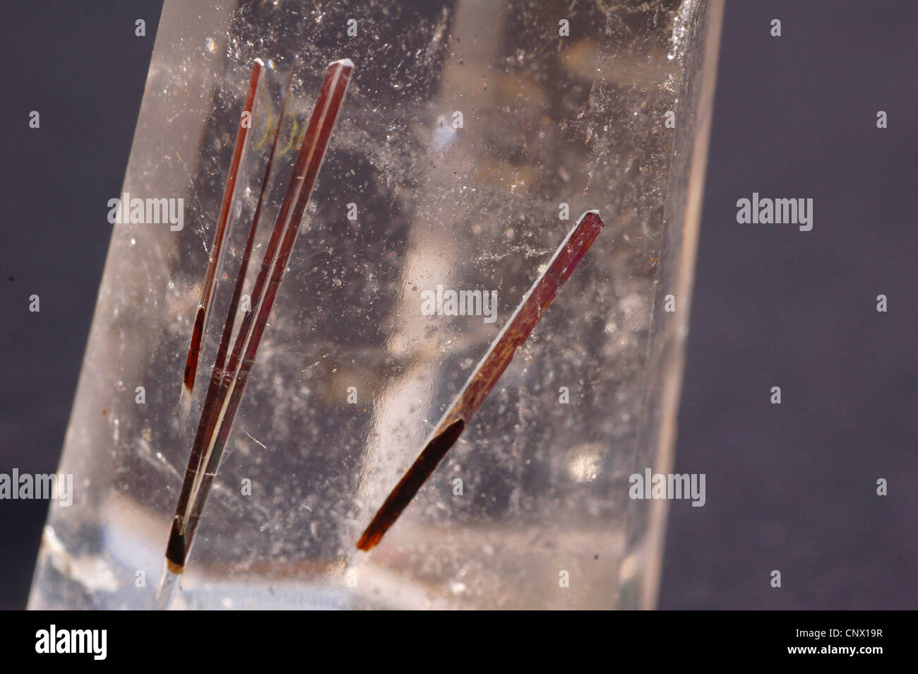 Tetragonal Rutile Sio2 Quartz sio2 crystal structure hi-res stock photography and images - Alamy