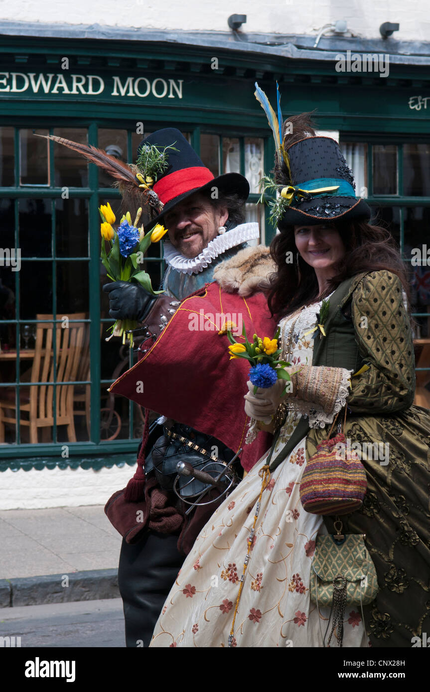 Actor and Actress dressed as Elizabethans at the Shakespeare Birthday Procession Stock Photo