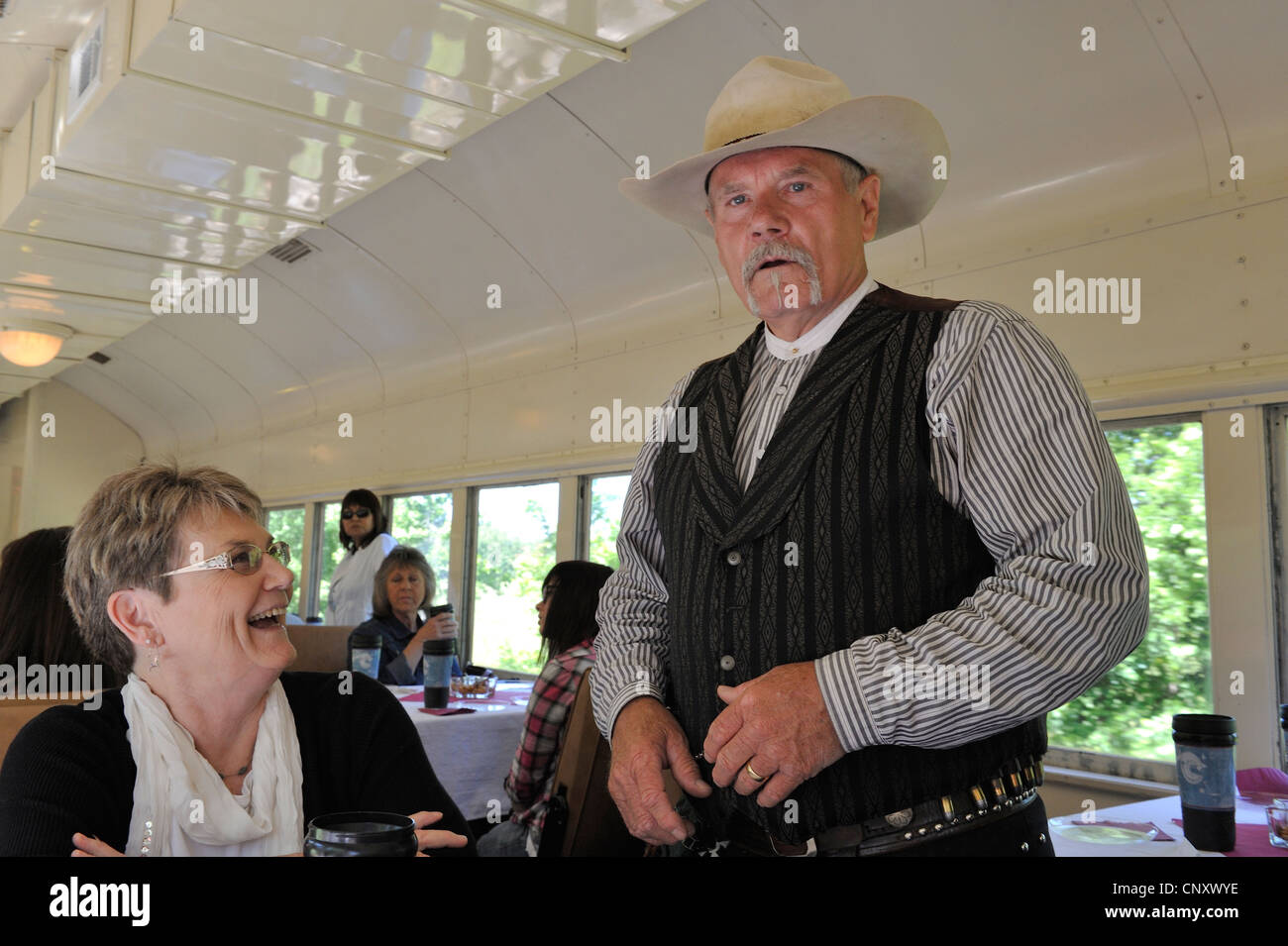 Train Ride Robber Old west train hi-res stock photography and images - Alamy