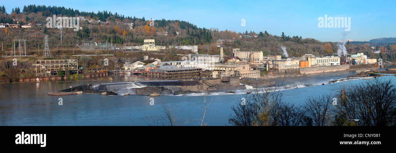 Old paper-mill, hydroelectric power, & Willamette falls panorama in Oregon city, OR. Stock Photo
