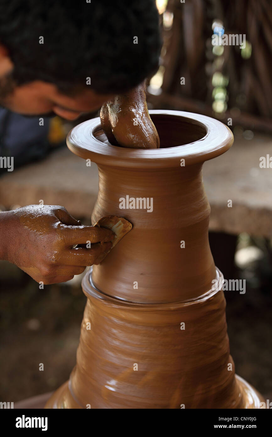 Clay pottery india hires stock photography and images Alamy