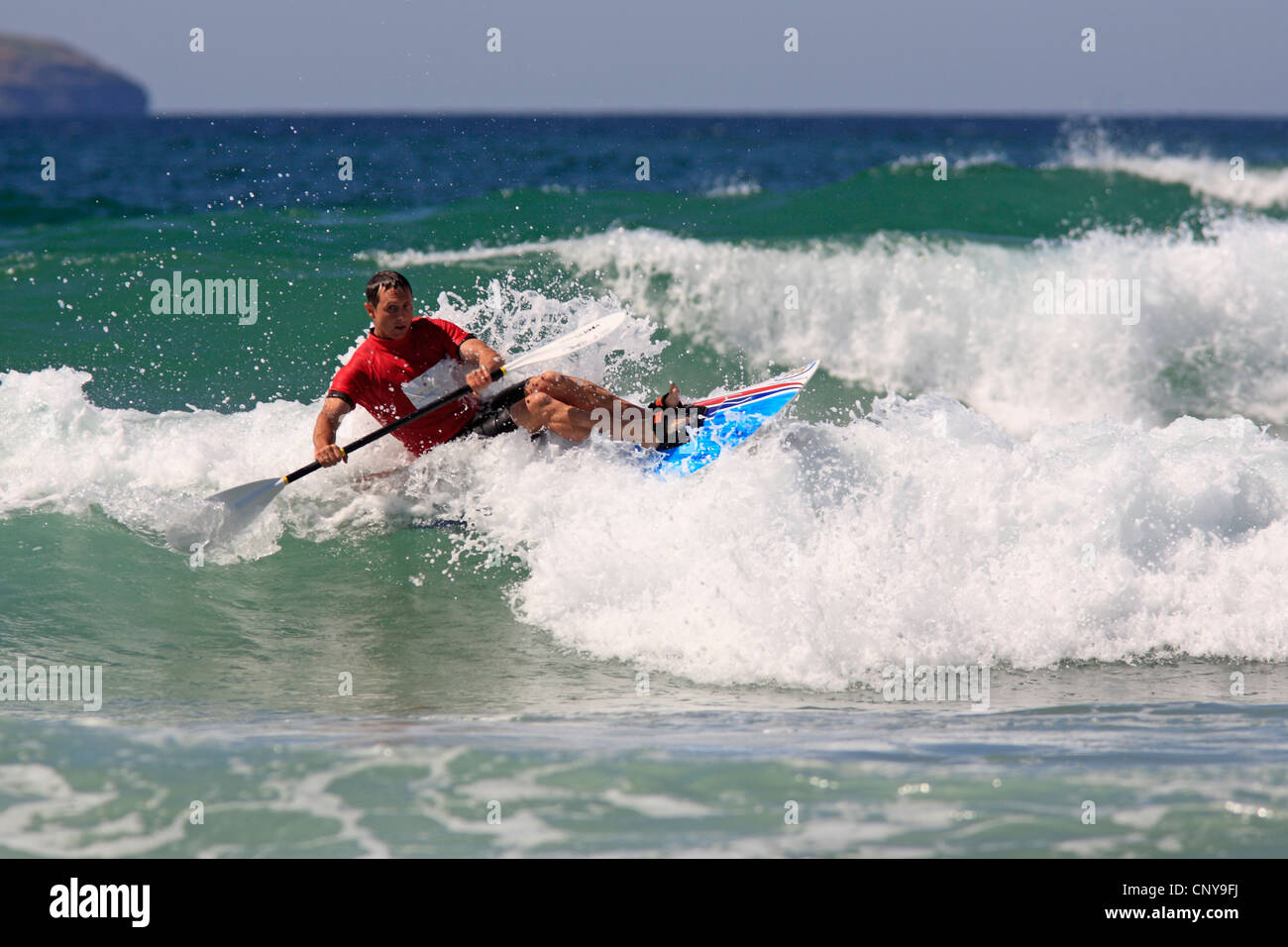 World Champion Waveski Surfer Rees Duncan, competing at the 2009 World Titles at Emerald Beach, Coffs Harbour, NSW, Australia Stock Photo