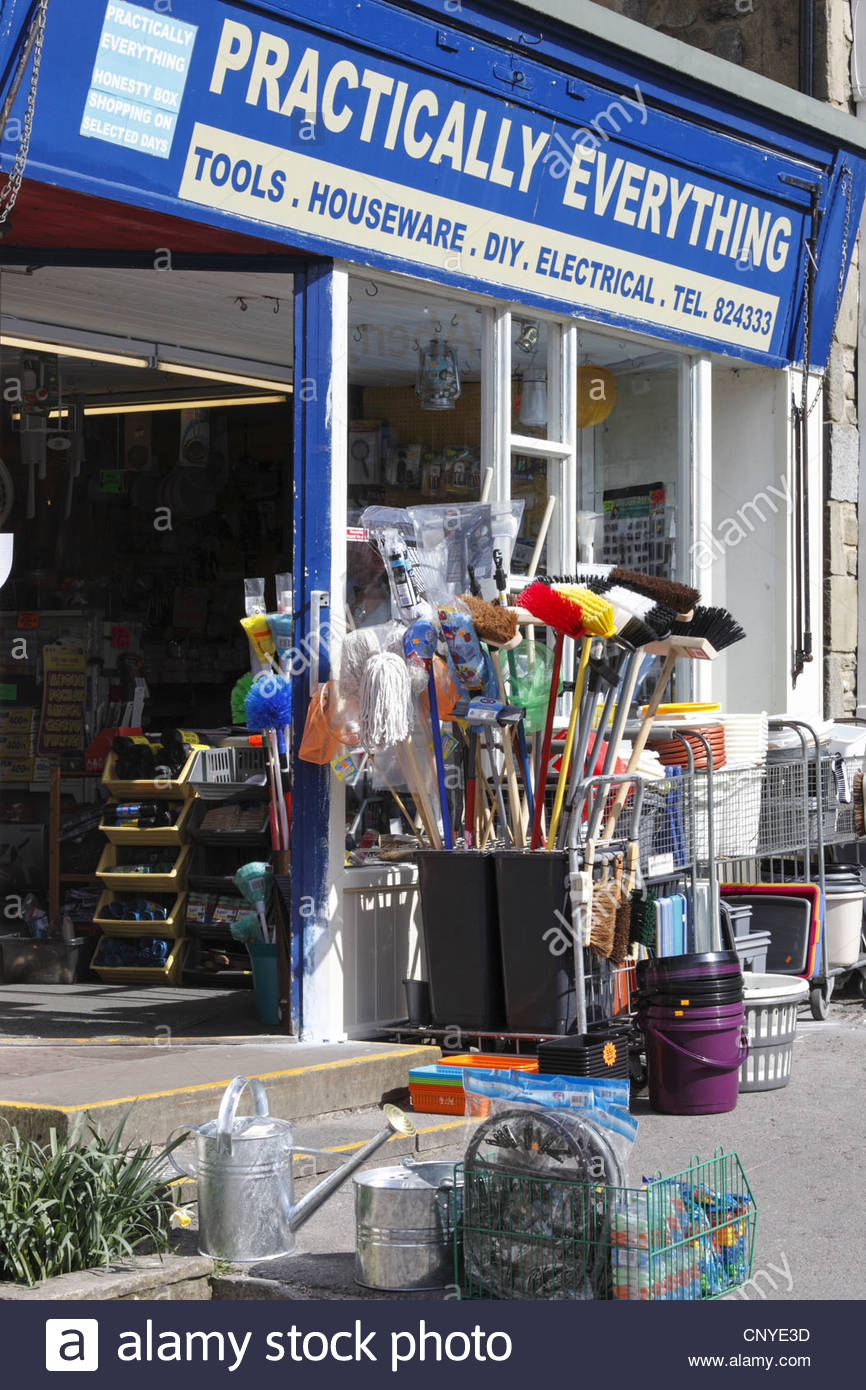 Small Hardware Store Uk Stock Photos & Small Hardware Store Uk Stock