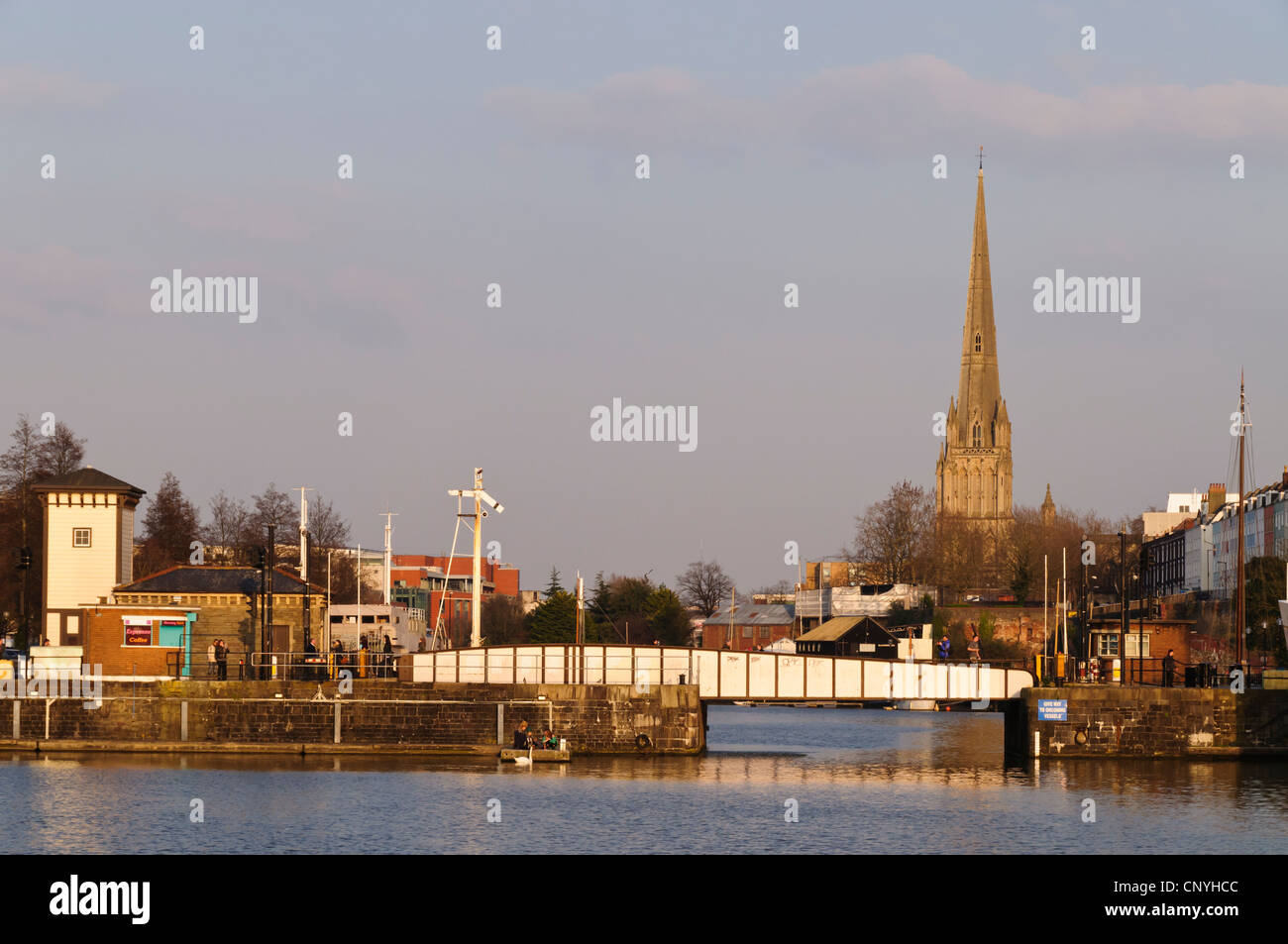 St Mary Redcliffe Church and Prince Street Bridge in Bristol, UK Stock Photo