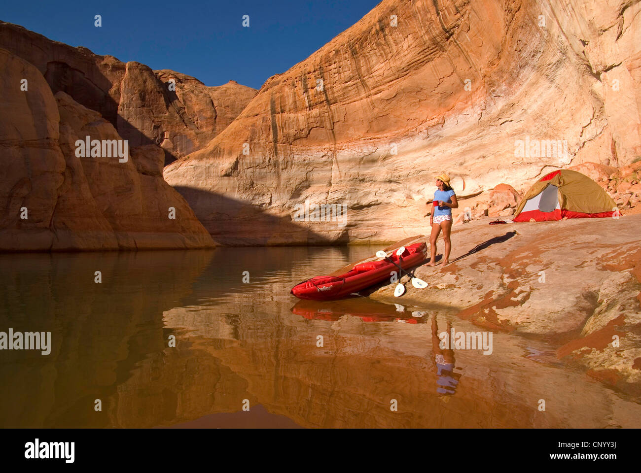 Camping and kayaking in Davis Gulch, Escalante Arm, Glen Canyon