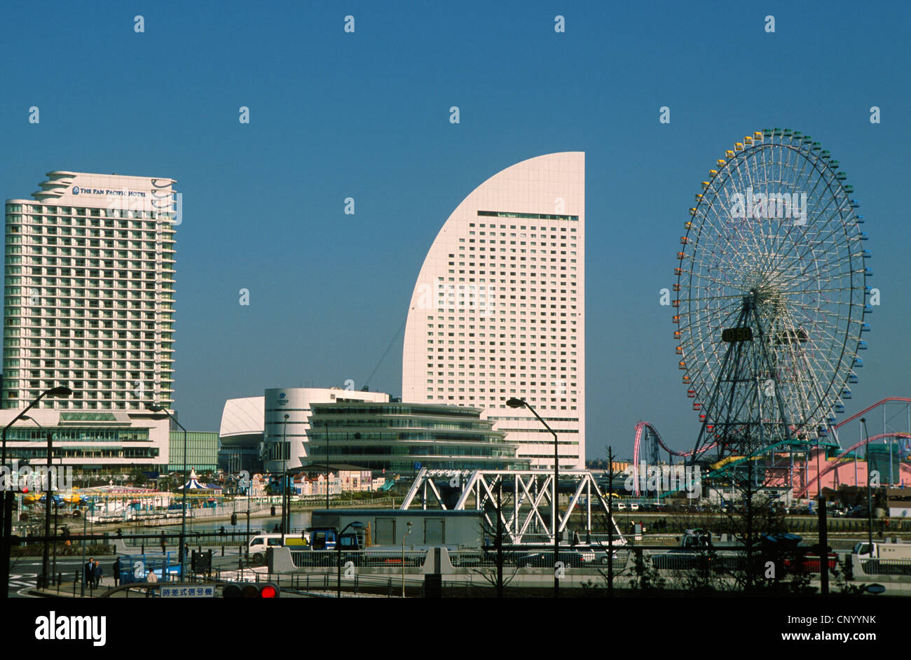 Japan, Yokohama, Minato Mirai 21 Complex, Pan Pacific and Intercontinental hotels, Cosmo World, Stock Photo