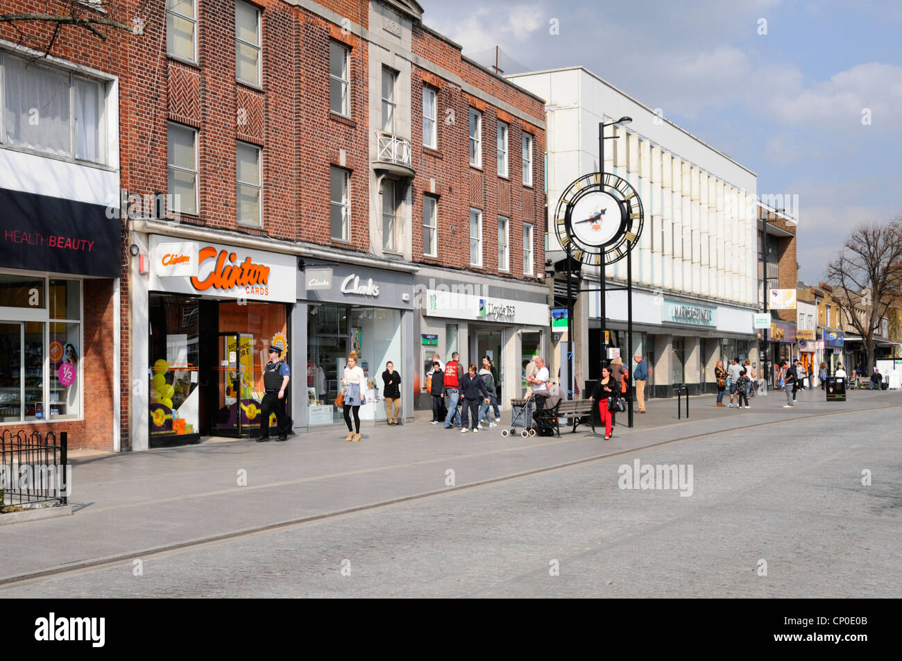 High street shops uk hires stock photography and images Alamy