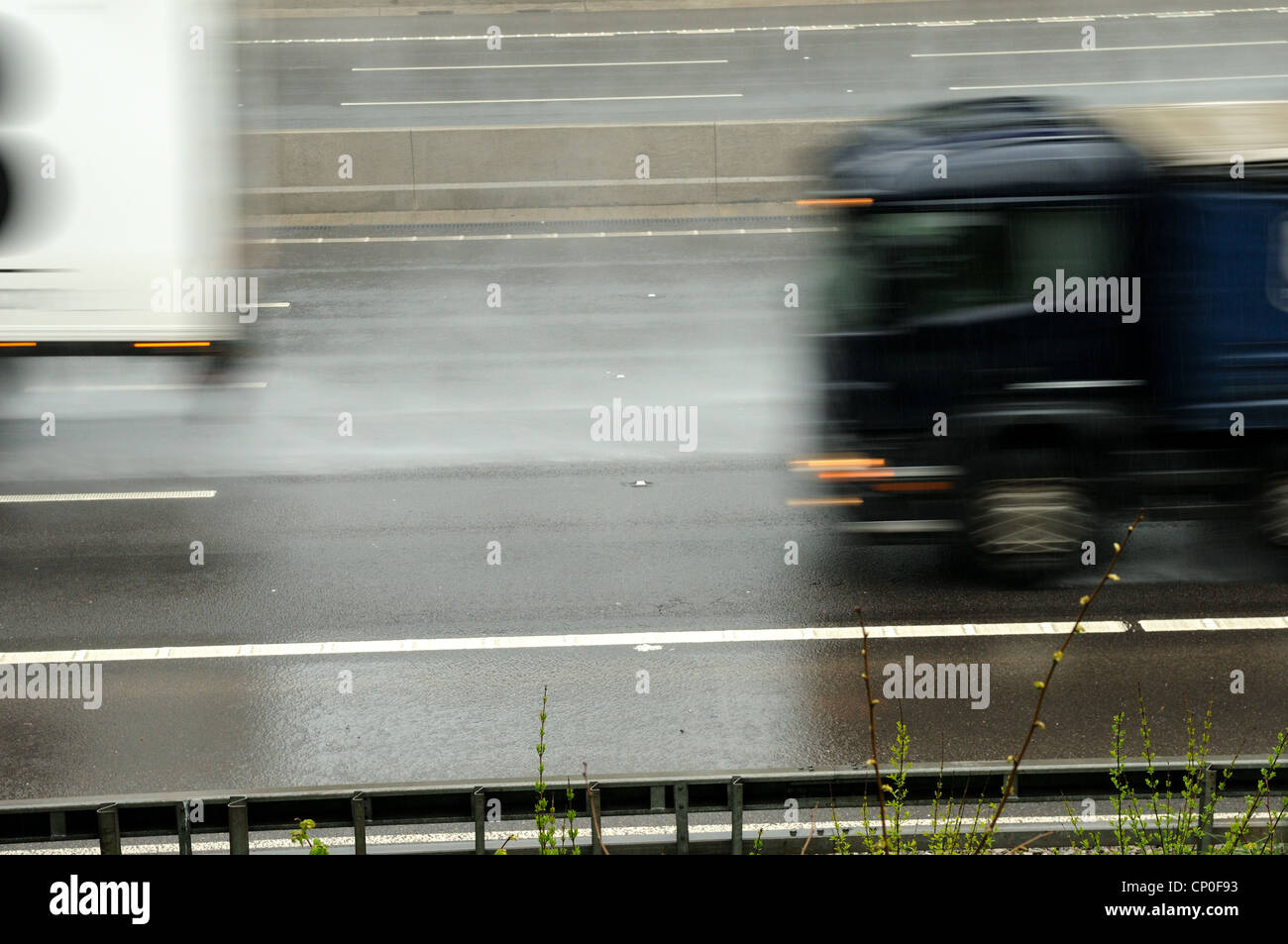 Driving In Heavy Rain Stock Photo Alamy