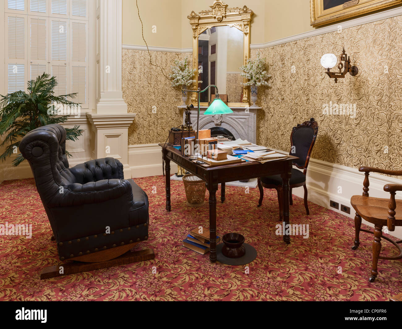 California capitol interior hi-res stock photography and images - Alamy