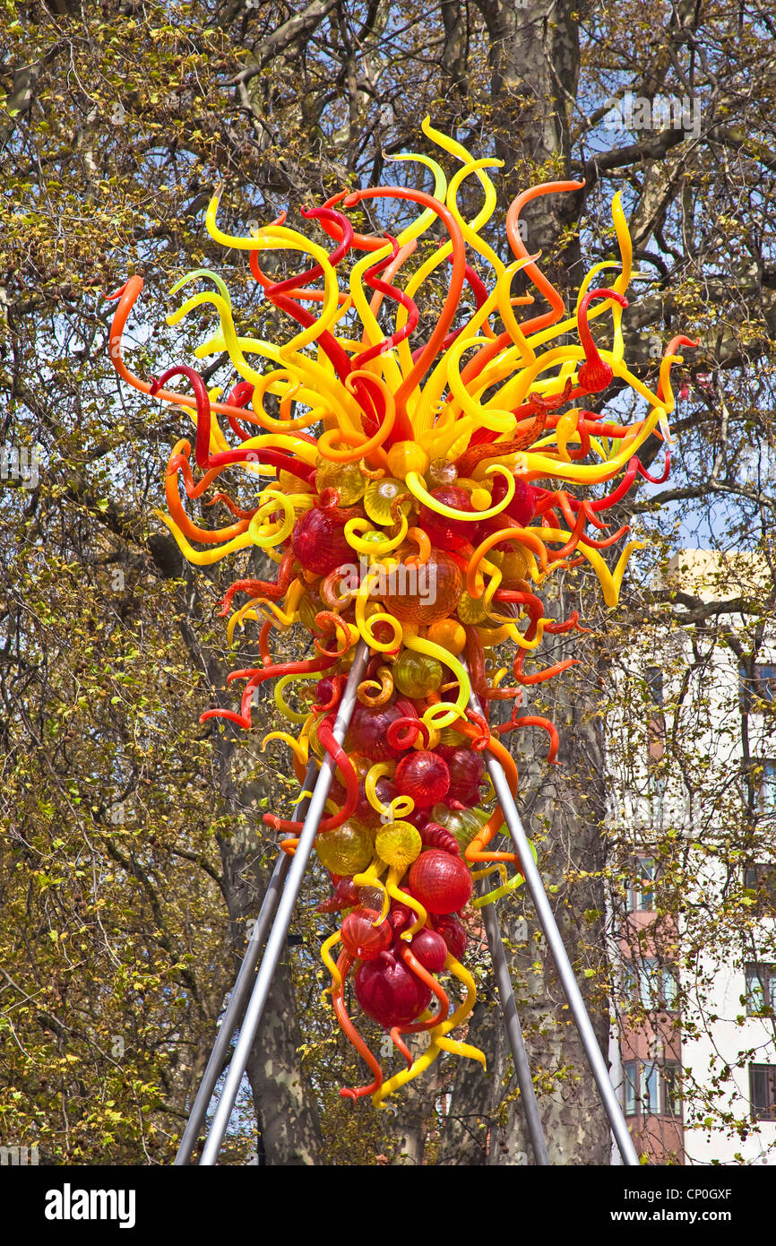 London, Park Lane Dale Chihuly's 'Torchlight Chandelier' installation on Park Lane Boulevard April 2012 Stock Photo