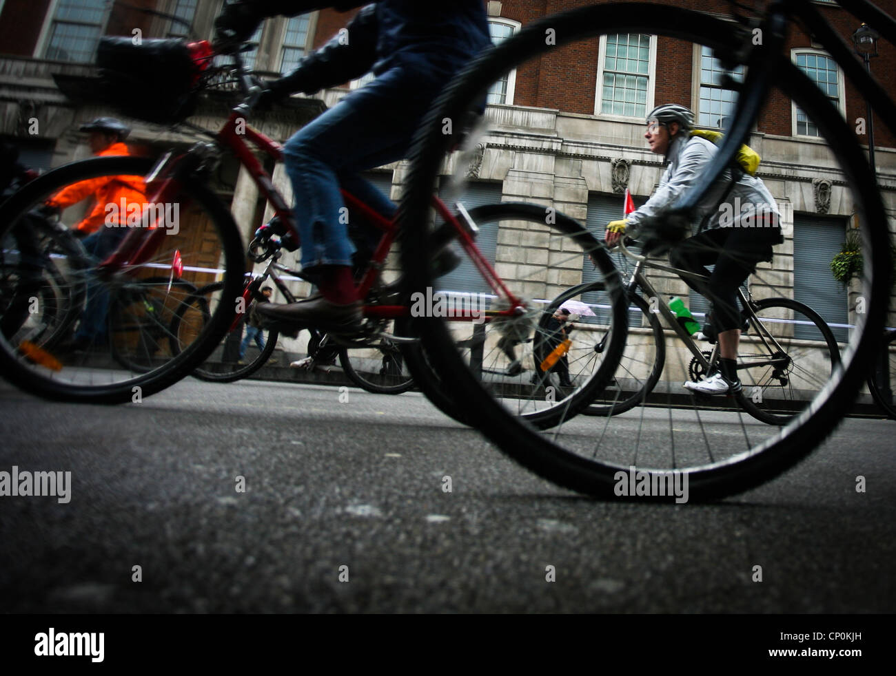 Cyclist take part in the Big Ride safer cycling event through central ...