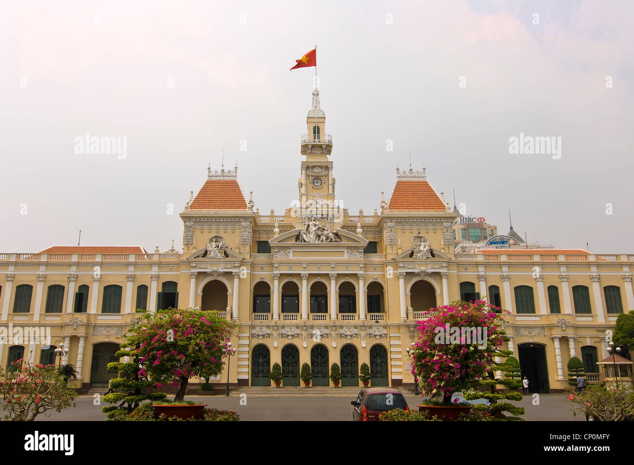 Horizontal wide angle of City Hall or Hôtel de Ville de Saigon, Trụ sở Ủy ban Nhân dân Thành phố Hồ Chí Minh in Ho Chi Minh City Stock Photo