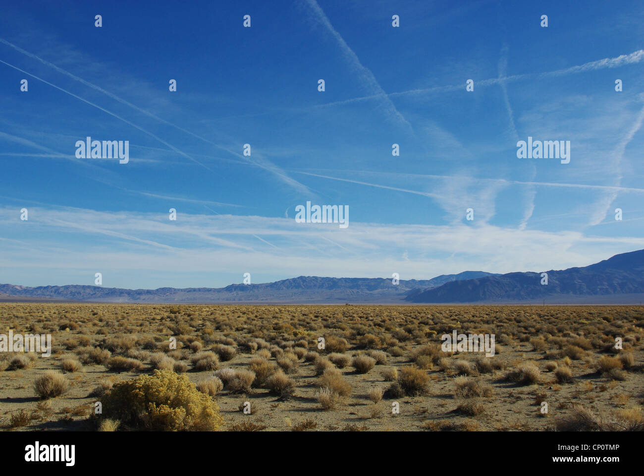 Desert and mountain chains, Nevada Stock Photo Alamy