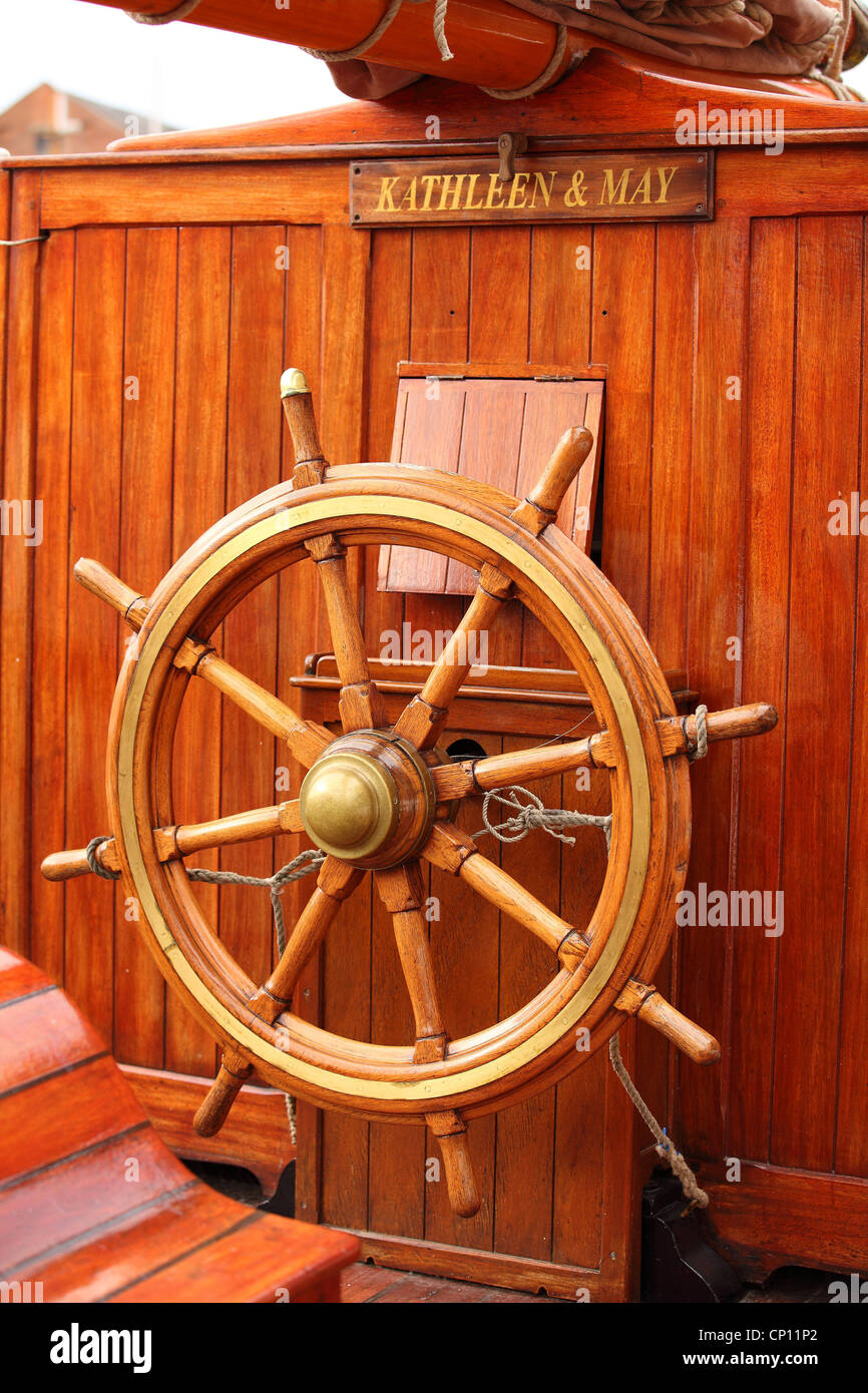 Sailing Ships wheel Stock Photo Alamy